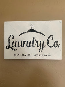 Reclaimed Diagonal Pallet - Laundry Co. Sign